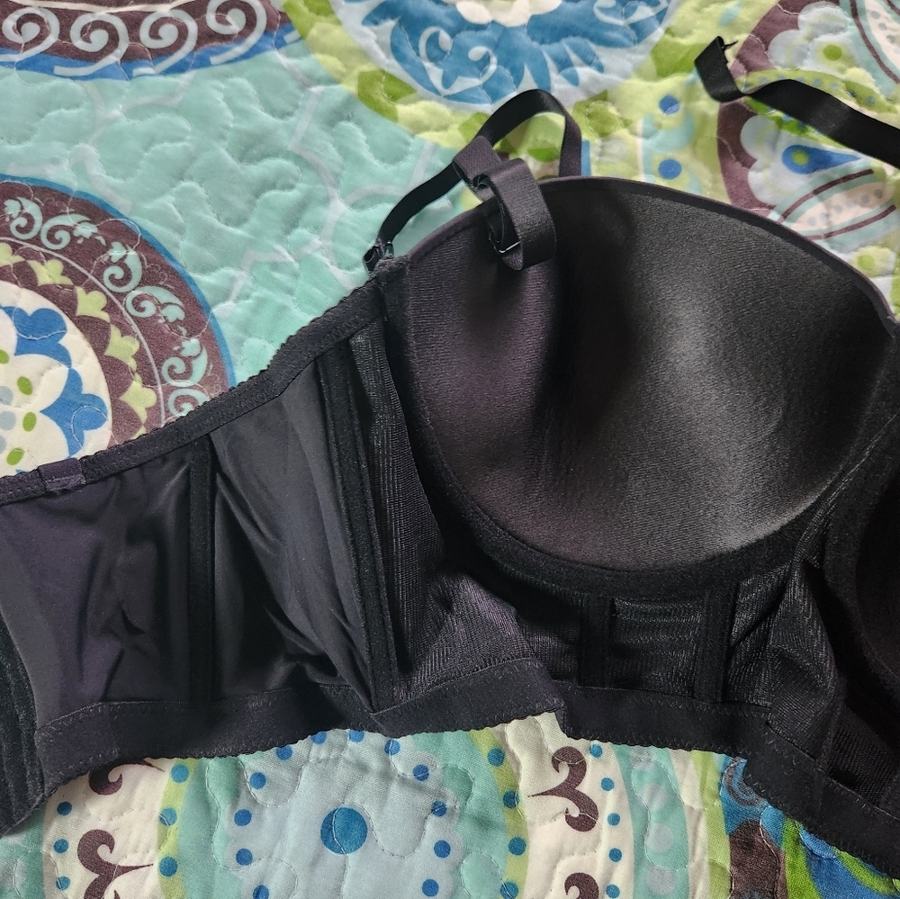 NWOT Bra - Picture 8 of 14